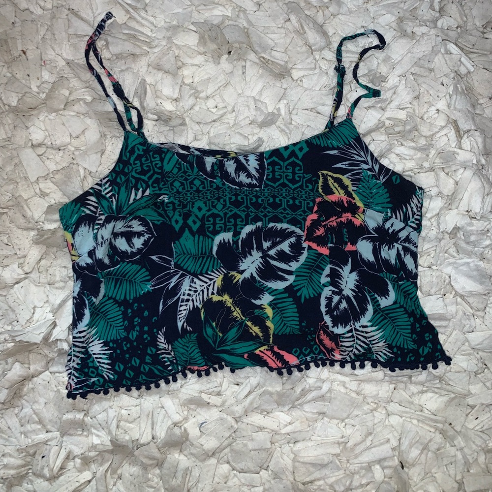 💥3/$15 Crop top